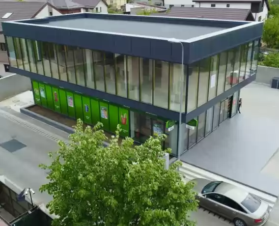 Vanzare Spatiu Comercial / Chiriasi existenti - 450.000 EUR Vanzare Spatiu Comercial / Chiriasi existenti