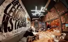 De vânzare Pub-Bar cu istoric de peste 13 ani De vânzare Pub-Bar cu istoric de peste 13 ani
