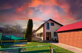AFACERE LA CHEIE CU POTENȚIAL VENIT IMEDIAT AFACERE LA CHEIE CU POTENȚIAL VENIT IMEDIAT
