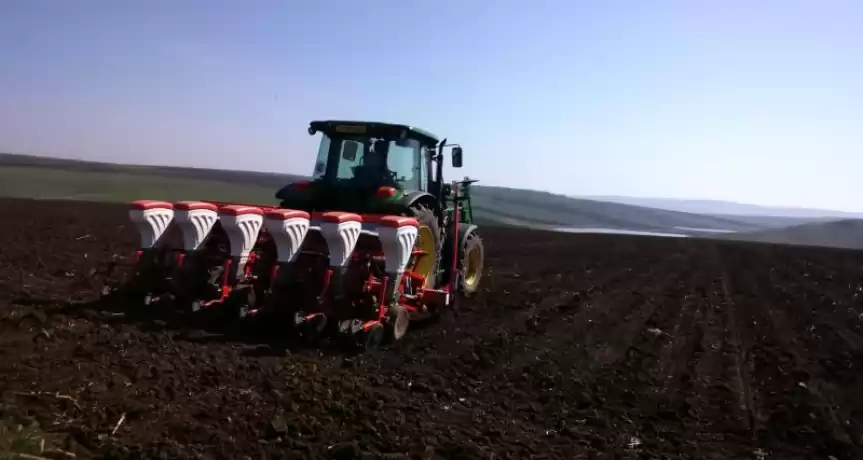 Ferma mixta cu agropensiune si pastravarie proprie la cheie