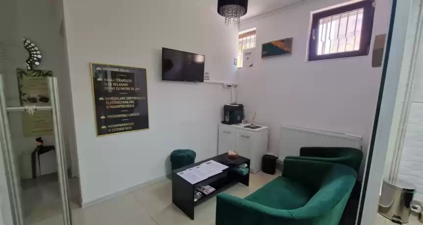 SALON BRONZARE SI REMODELARE CORPORALĂ 